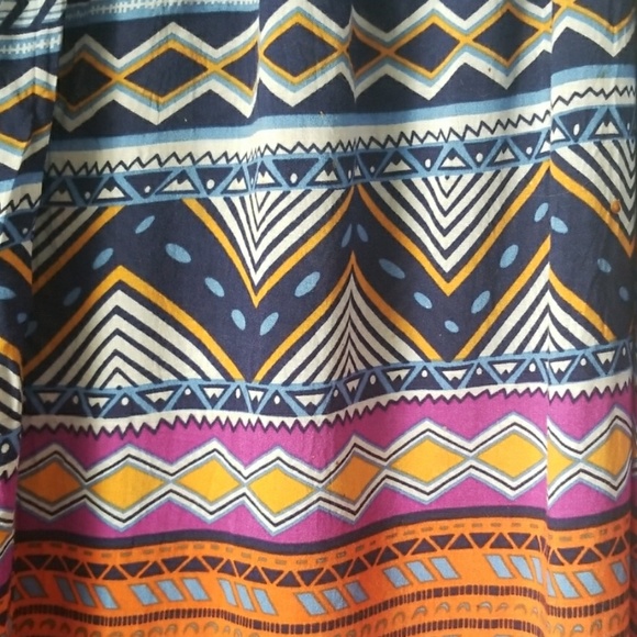 Colorful printed top - Picture 3 of 3